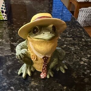 Whimsical Frog Statue with Yellow Hat and Tie